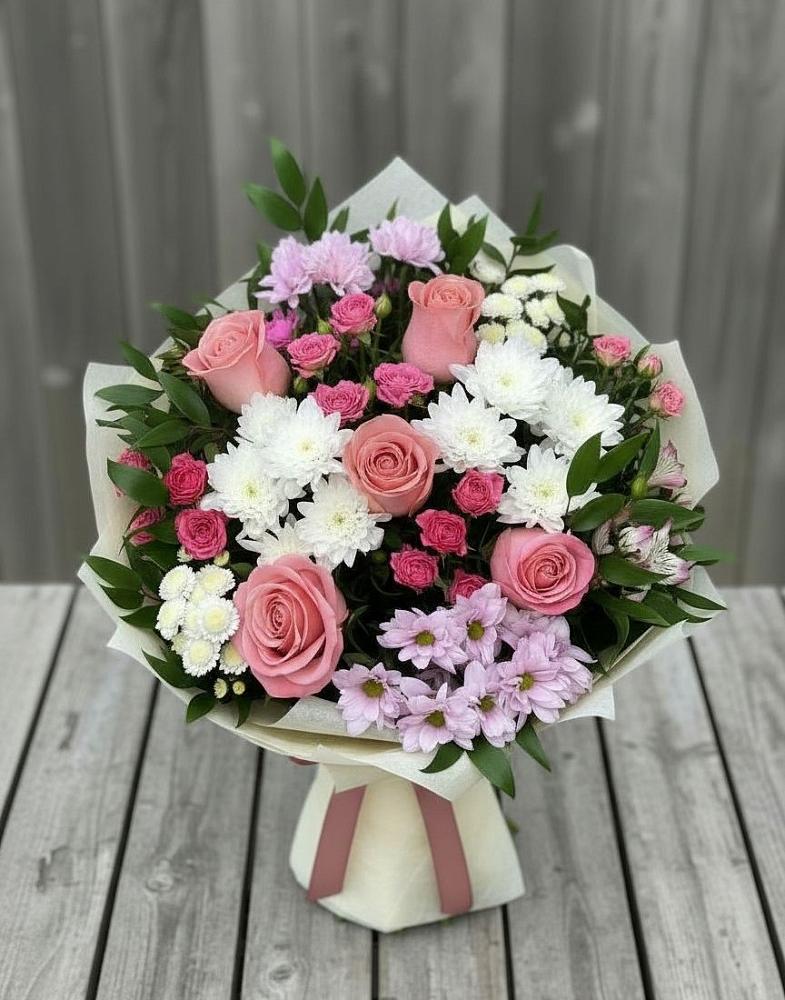 Букет цветов из: Альстромерии, Гвоздики, Розы и Хризантемы в Стремилово