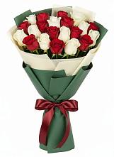 Букет Микс из красных и белых роз #REPLACE_PRED# Стремилово