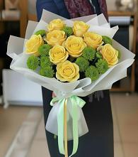 Букет цветов из:  Хризантемы и Розы в Стремилово