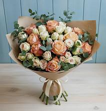 Букет цветов из:  Альстромерии и Розы в Стремилово